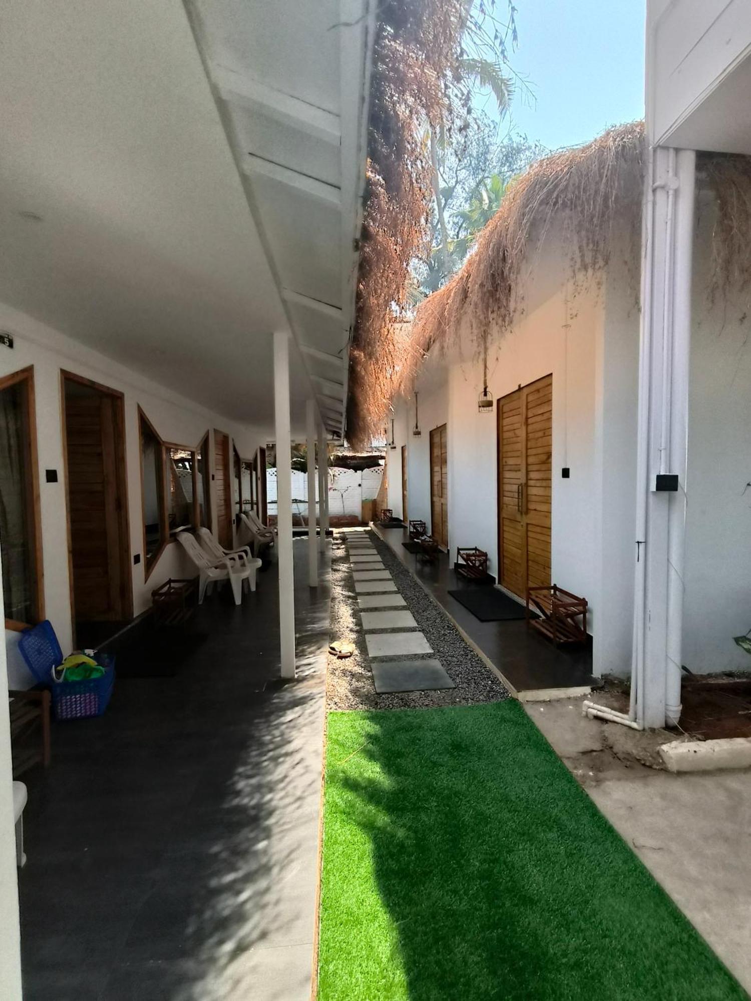 Aqua Beach Stays Ashwem Mandrem Εξωτερικό φωτογραφία