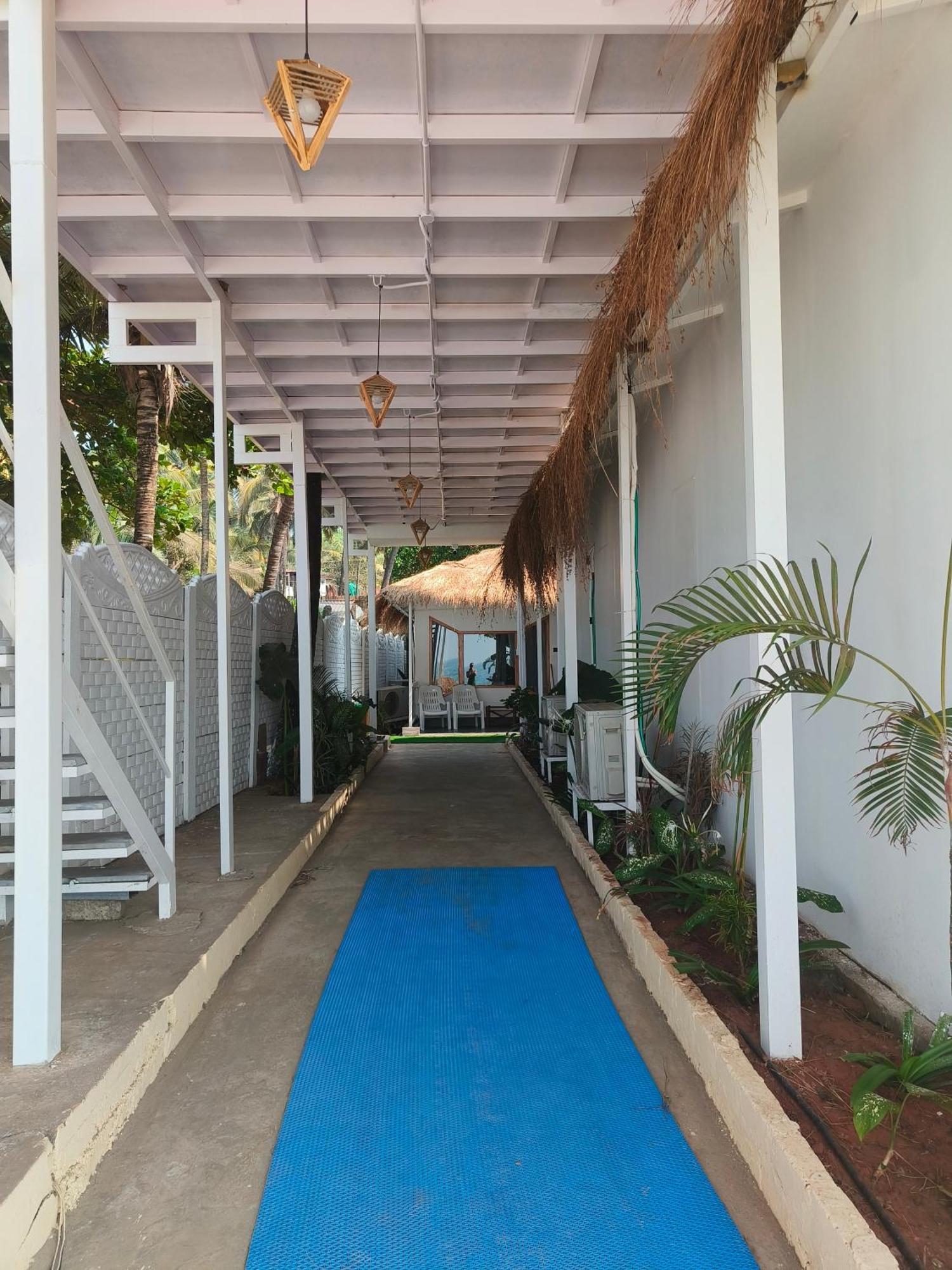 Aqua Beach Stays Ashwem Mandrem Εξωτερικό φωτογραφία
