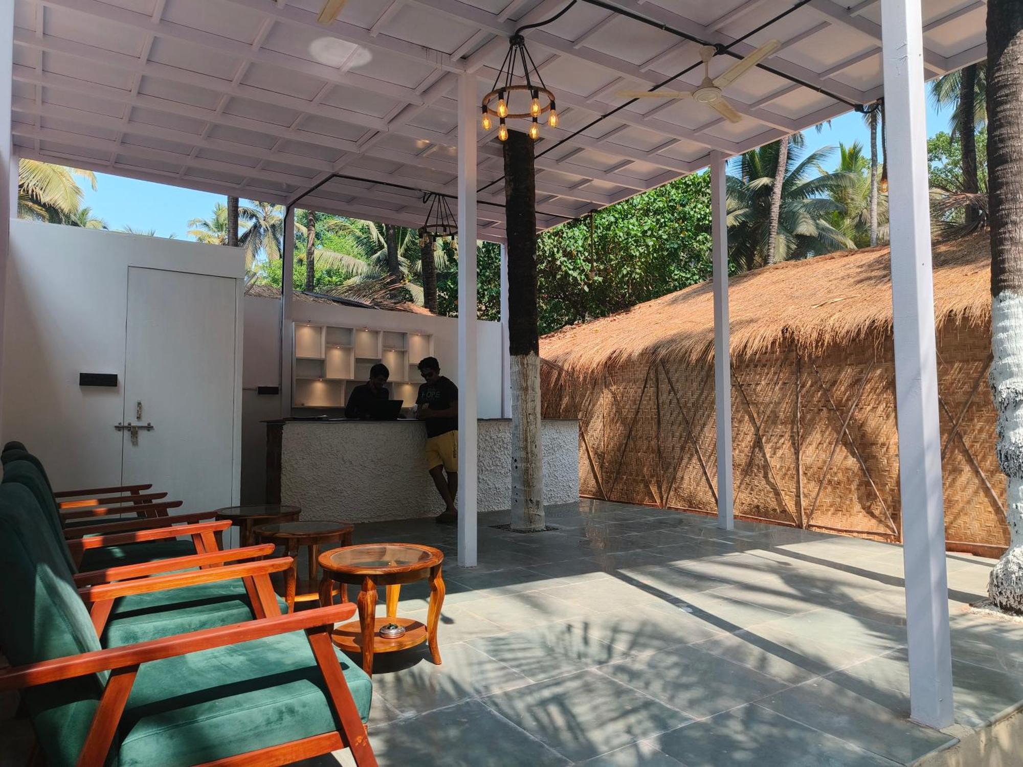 Aqua Beach Stays Ashwem Mandrem Εξωτερικό φωτογραφία