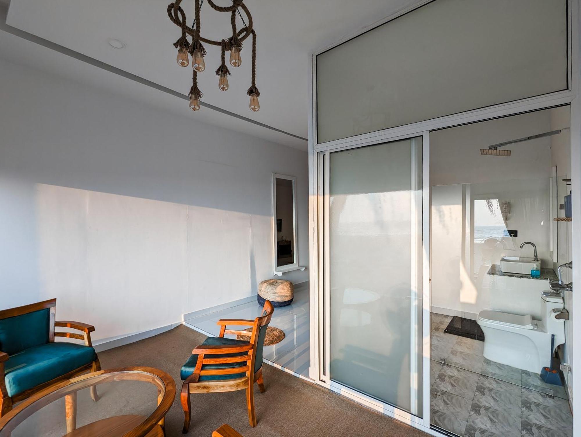 Aqua Beach Stays Ashwem Mandrem Δωμάτιο φωτογραφία