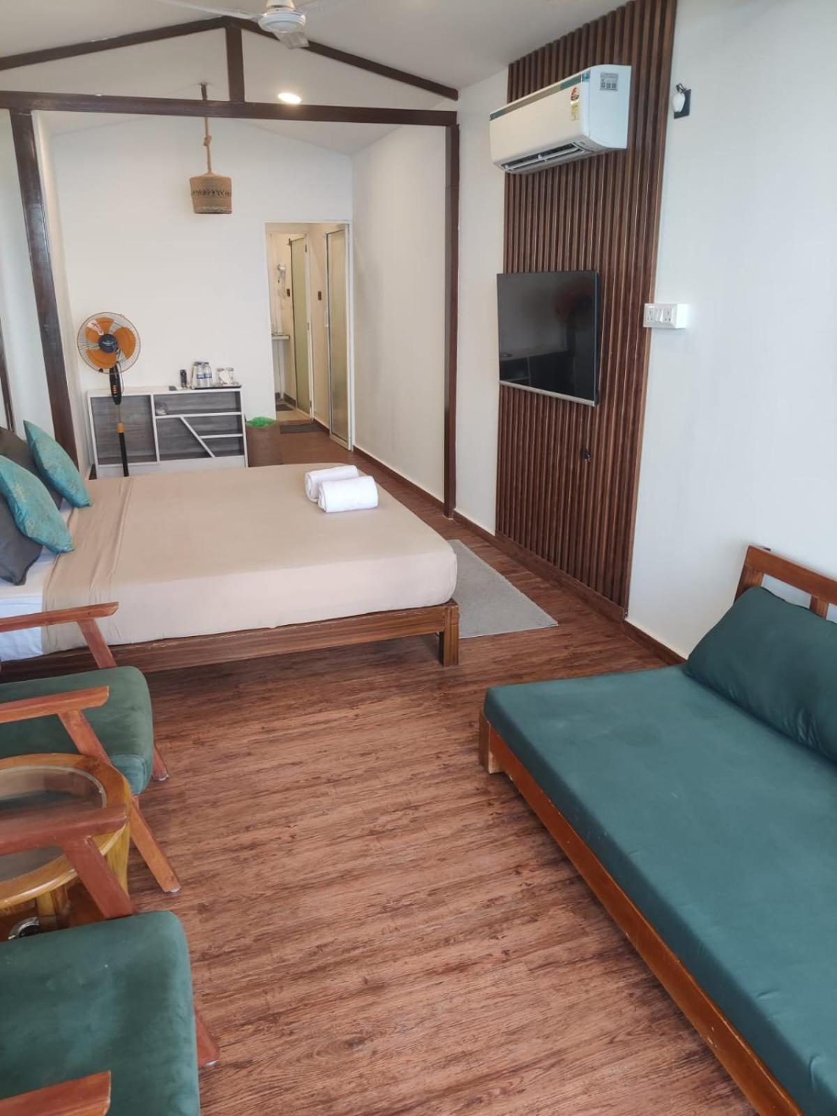 Aqua Beach Stays Ashwem Mandrem Εξωτερικό φωτογραφία
